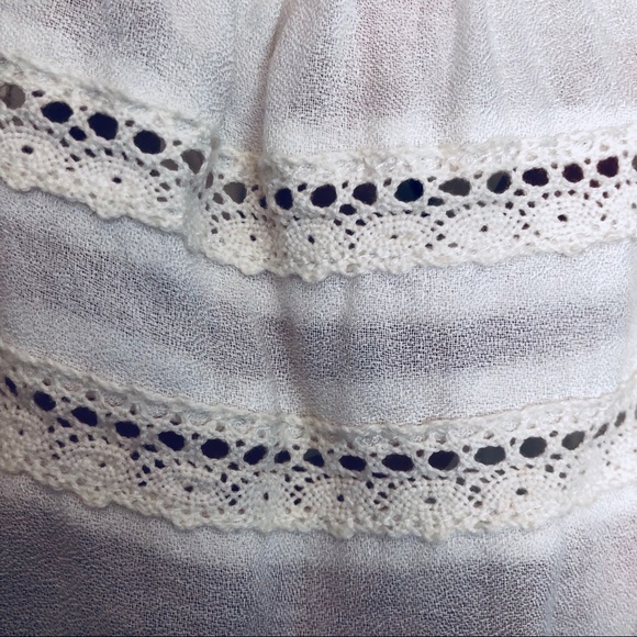 Bell sleeved off white crop top with tassel ties - Picture 5 of 8